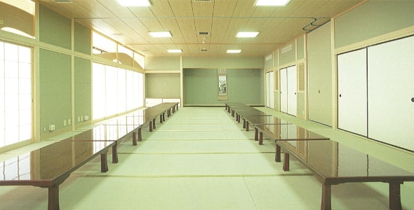 外観エントランス