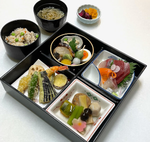松花堂弁当の写真