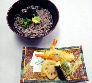 天ぷらそばの写真